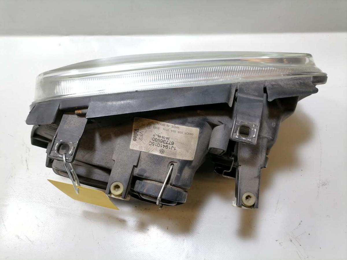 VW Golf 4 original Scheinwerfer vorn links Halogen mit inegrierten Nebelscheinwerfer Bj.1998